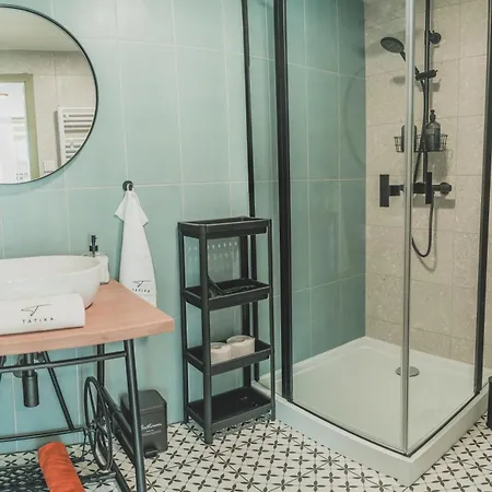 Tatika Apartament Segedyn